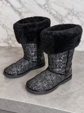 Coach A7265 Nikole Signature Optic Lurex Shearling Trim Boot Size 10B